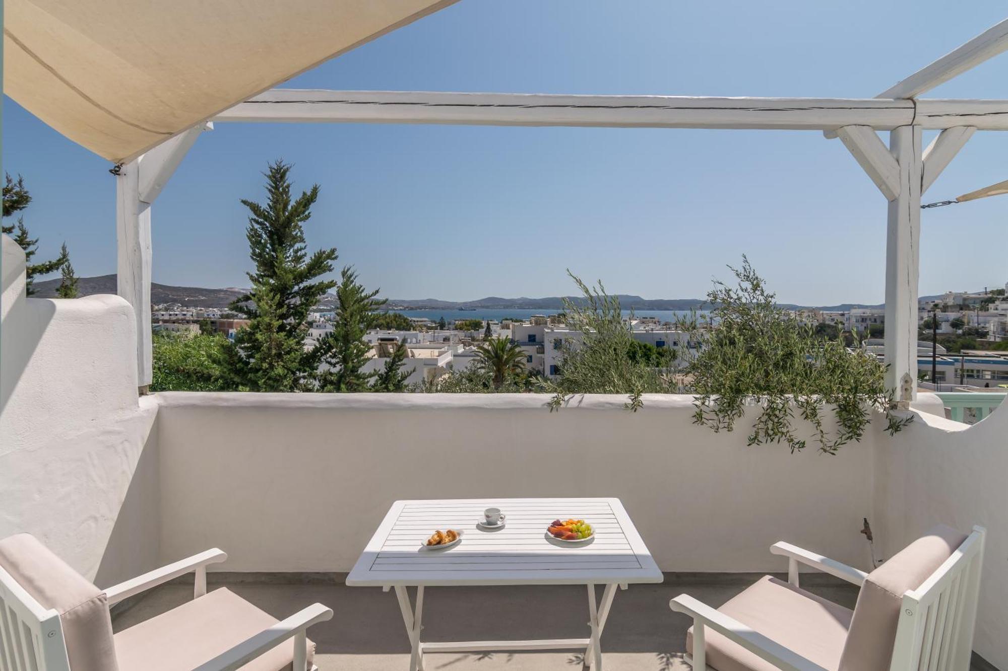 Thalassitra Private Pool Suites Adamantas  Dış mekan fotoğraf