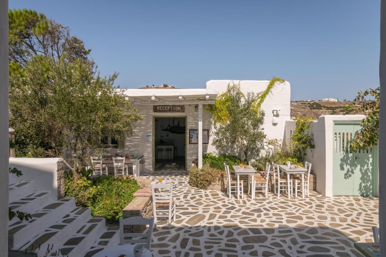 Thalassitra Private Pool Suites Adamantas  Dış mekan fotoğraf
