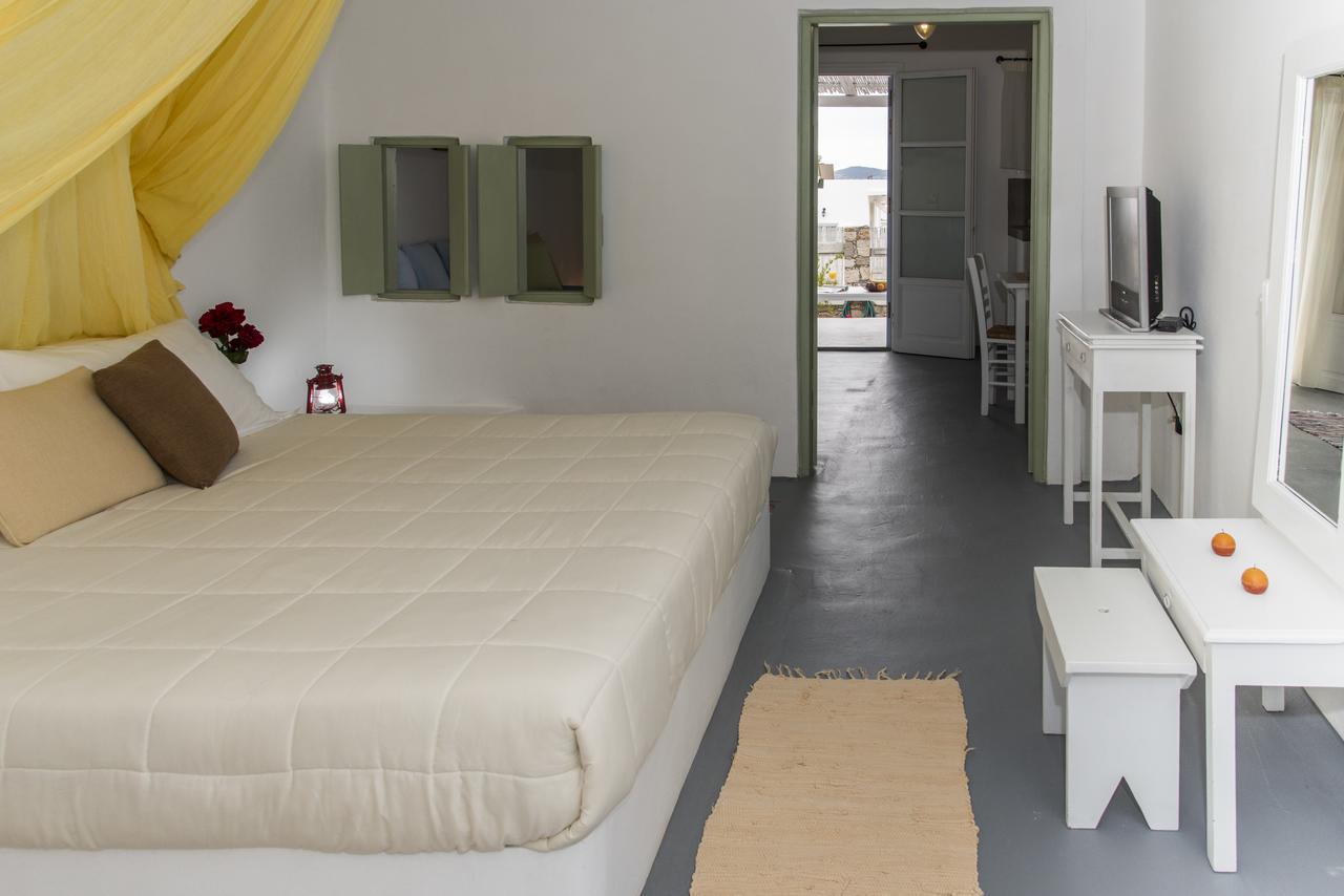 Thalassitra Private Pool Suites Adamantas  Dış mekan fotoğraf