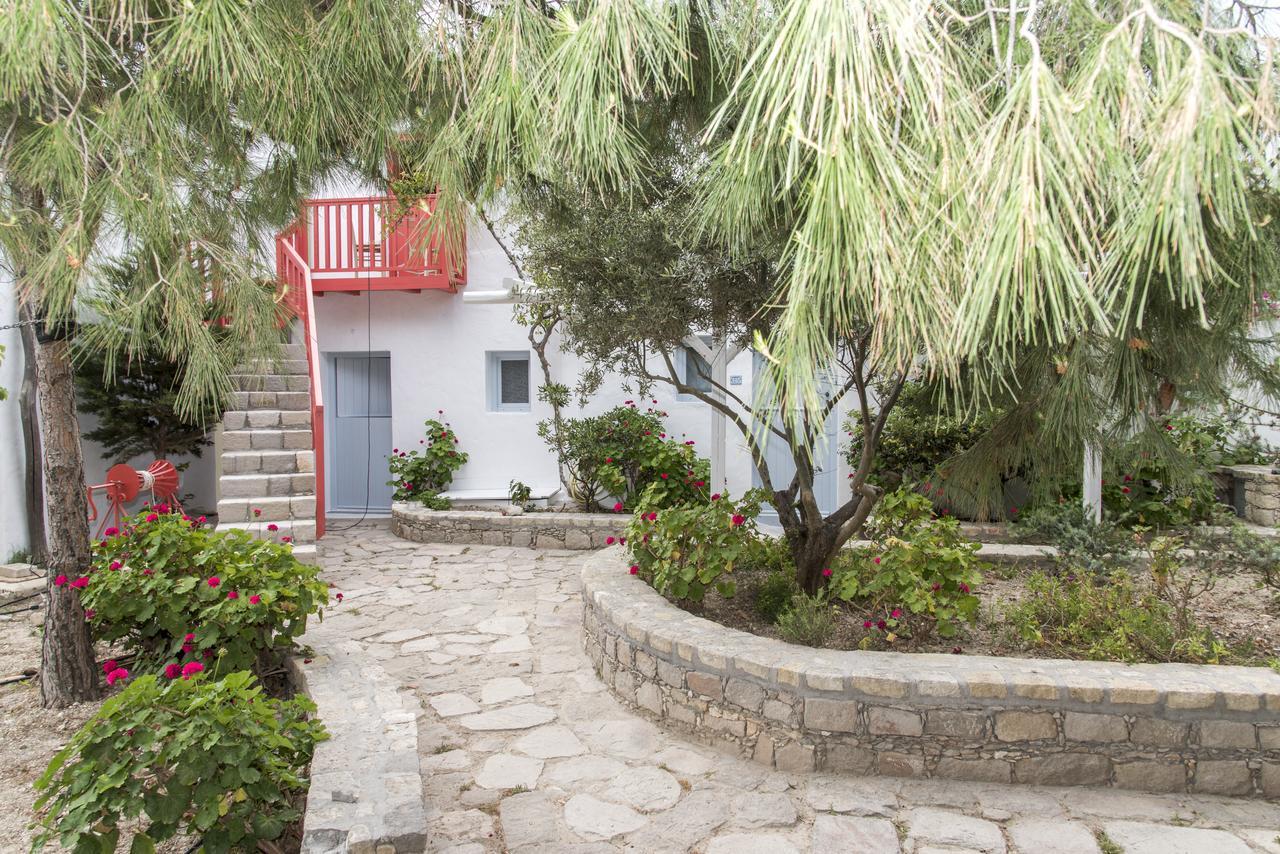 Thalassitra Private Pool Suites Adamantas  Dış mekan fotoğraf