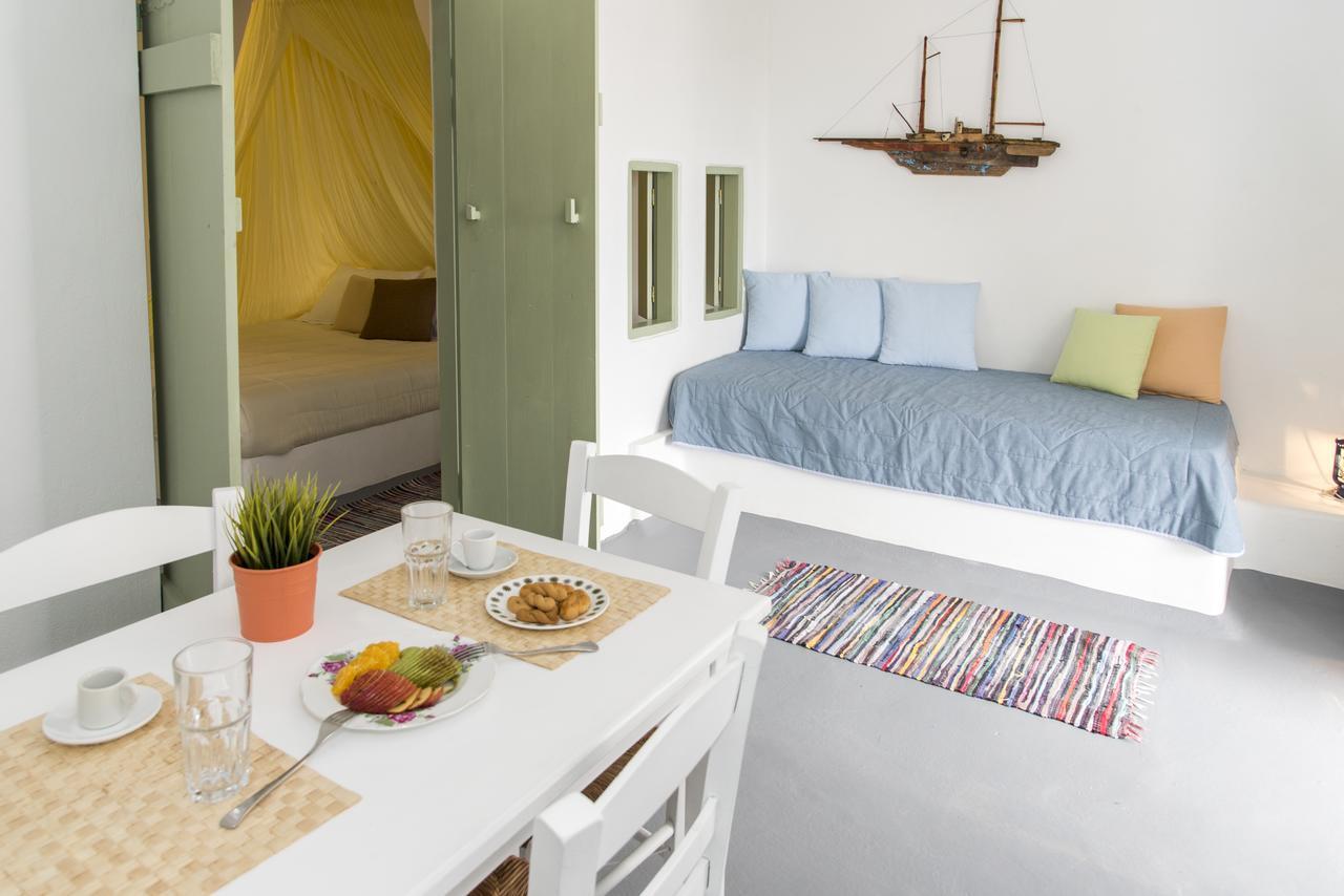 Thalassitra Private Pool Suites Adamantas  Dış mekan fotoğraf