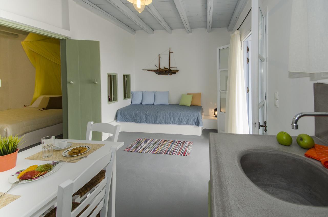 Thalassitra Private Pool Suites Adamantas  Dış mekan fotoğraf