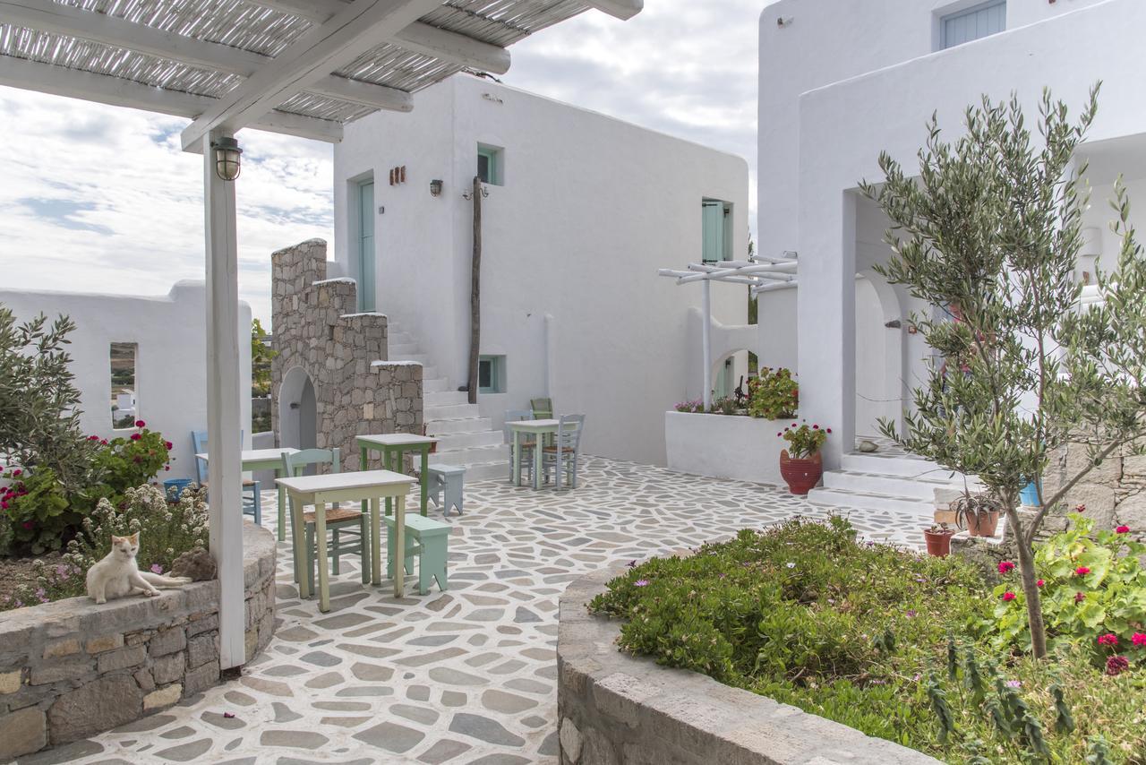 Thalassitra Private Pool Suites Adamantas  Dış mekan fotoğraf